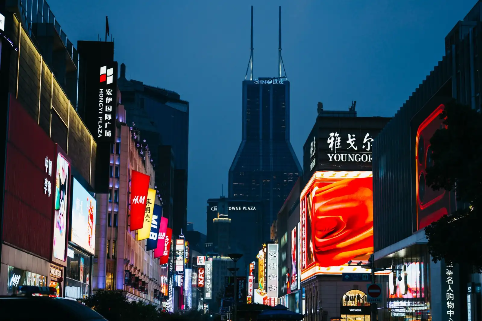 工业电炉与烘箱选型指南：实验室与工厂热处理设备采购要点解析