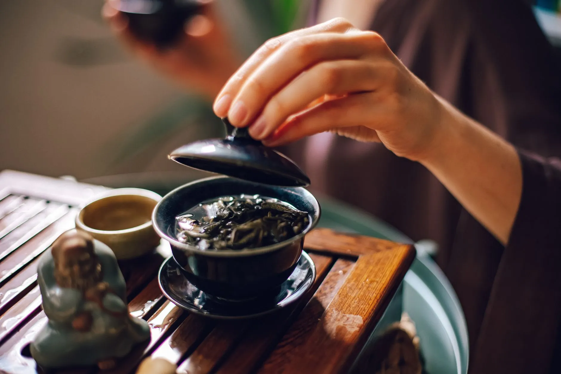 干燥箱与马弗炉在材料热处理中的技术应用对比